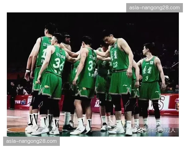 辽宁广东会师CBA总决赛，两队历史第十次在季后赛相遇